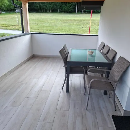 Sun House Luka * Radmirje