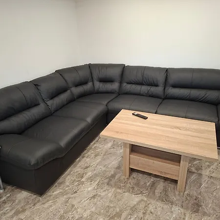 Sun House Luka Lantställe